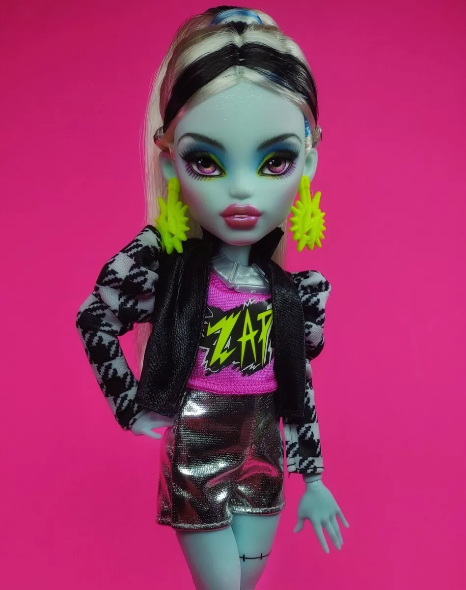 REPAINT em bonecas Ever After High