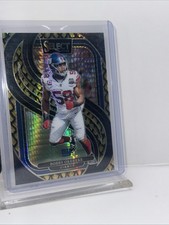 2024 Panini Select - Premier Level Bobby Okereke Gold Dragon Scale Prizm /10