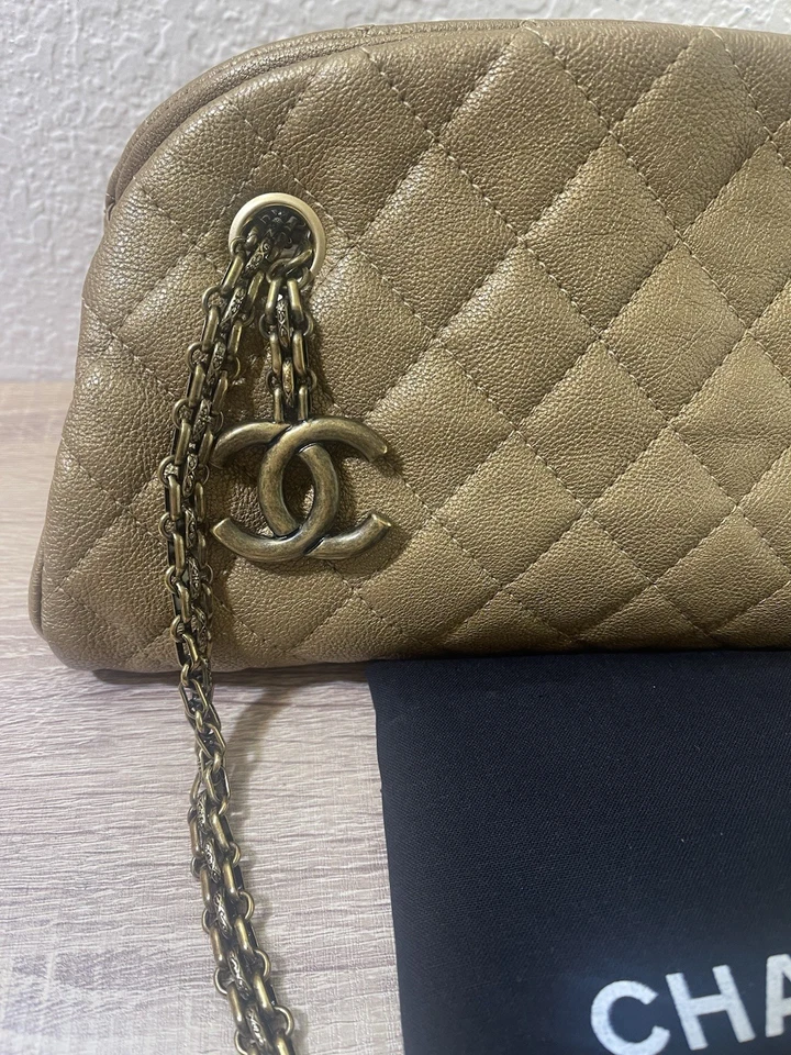 Chanel Just Madamoiselle Caviar Bag - Small - Image 4 of 4