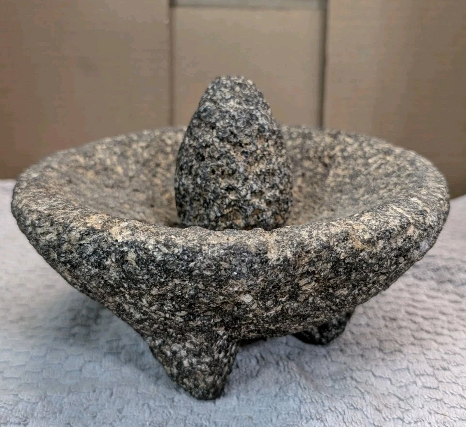 Vintage Molcajete with Tejolete - 7.75" Lava Stone Mortar and Pestle
Opens in a new window or tab