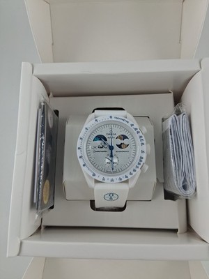 New Swatch Omega Moonswatch Snoopy Mission To Earthphase Moon Shine Gold