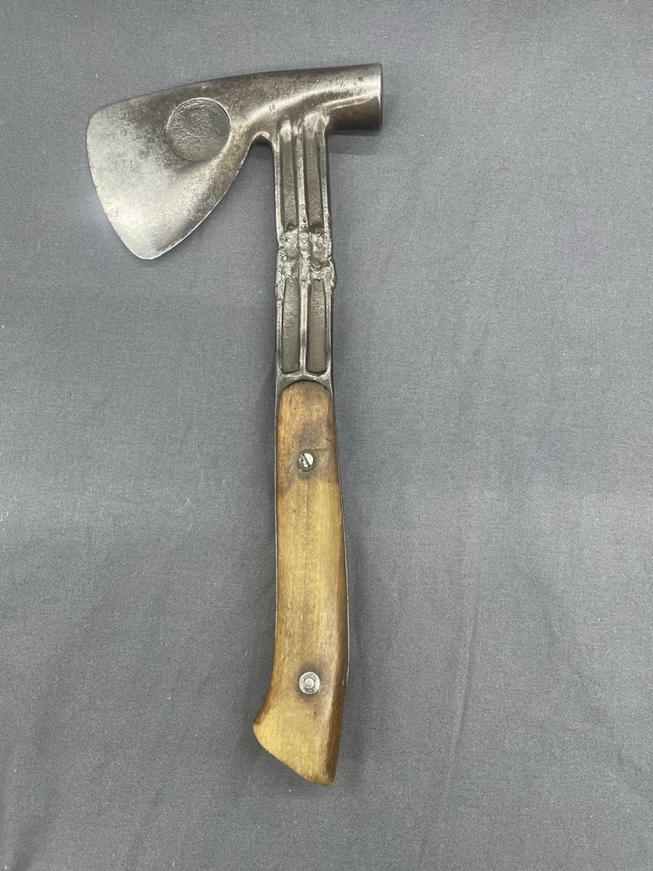 DE COLECCIÓN PLOMADA TOMASCOUT BOY SCOUT HACHA Foto 3 de 4