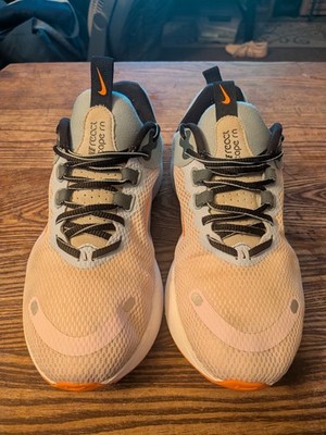 Nike React Escape RN Womens Lace-Up Low Top Mesh Sneakers DJ9976-500 Gray