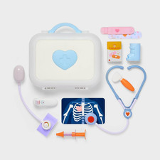 Doctor Play Set - Gigglescape  Case does not stay closed