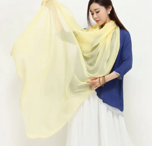 Bufanda 100 % seda para mujer pañuelo chal envolvente color sólido amarillo claro MY115-17 Foto 3 de 4