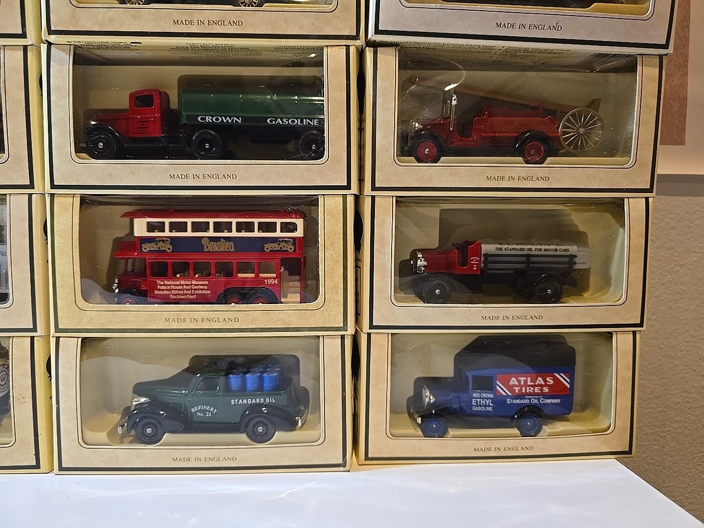 Picture 3 of 6