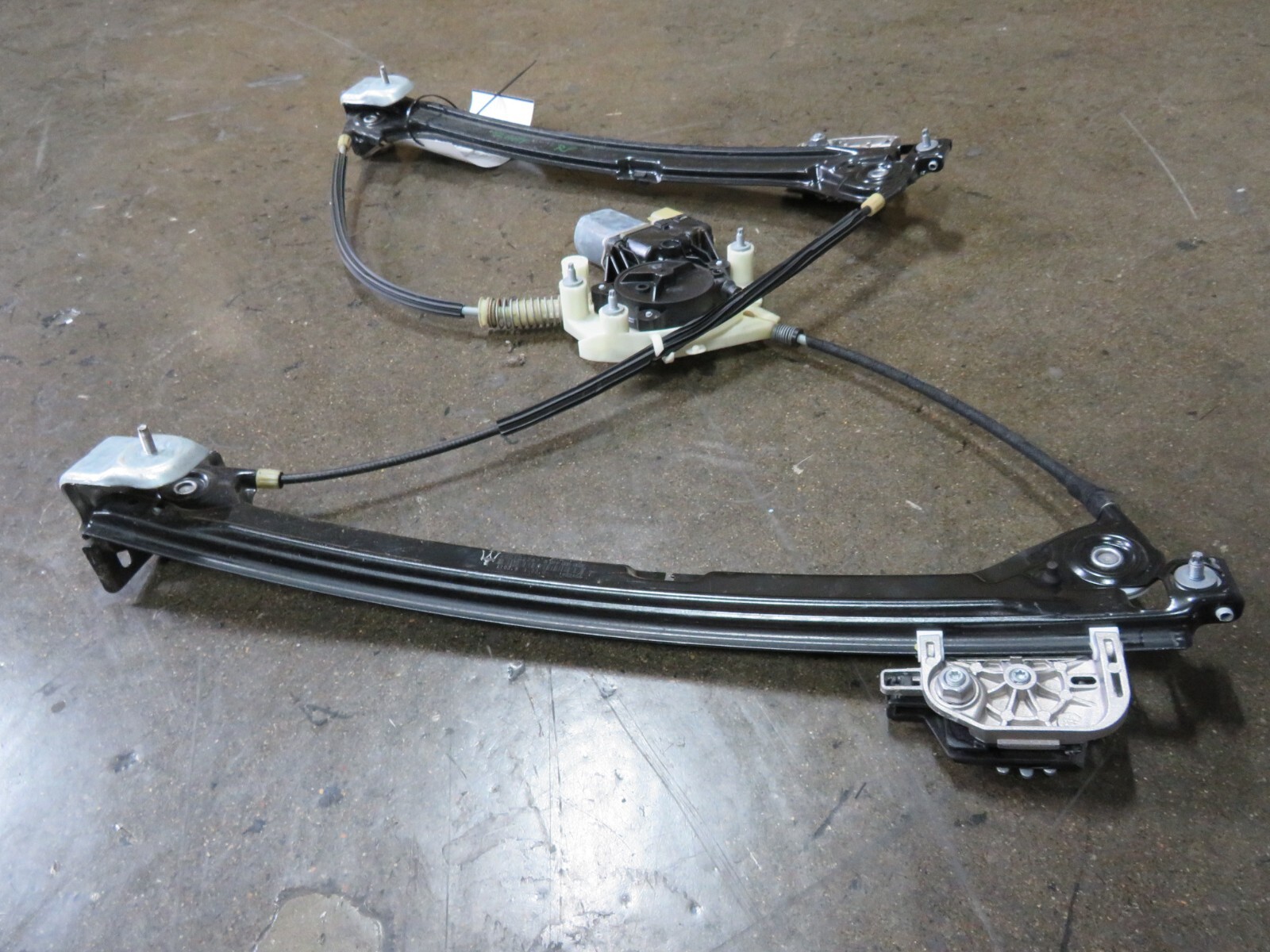 Maserati Ghibli, RH, Right, Front Door Window Regulator, Used, P/N 670009815