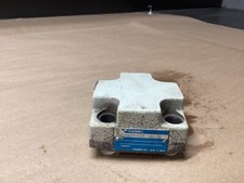 Tokimec Vickers CVC-25-N-T39-10-JA Cartridge Valve Cover #135G66PR7