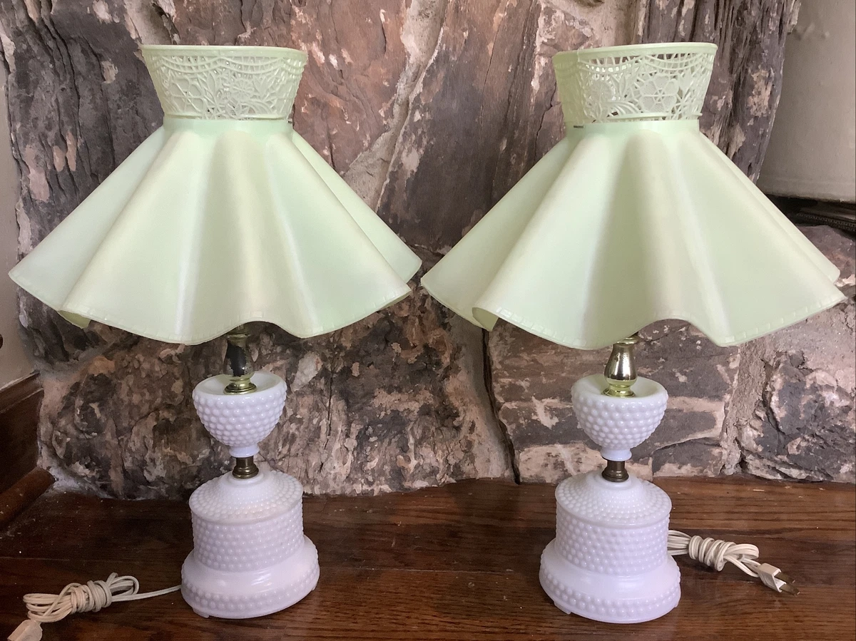 Pair Vintage 1950 s White Milk Glass Hobnail Electric Lamps Green Ruffle Shade 2