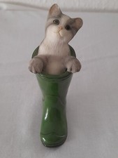 Leonardo Collection Grey & White Tabby Kitten in Green Welly 3.5 inches tall