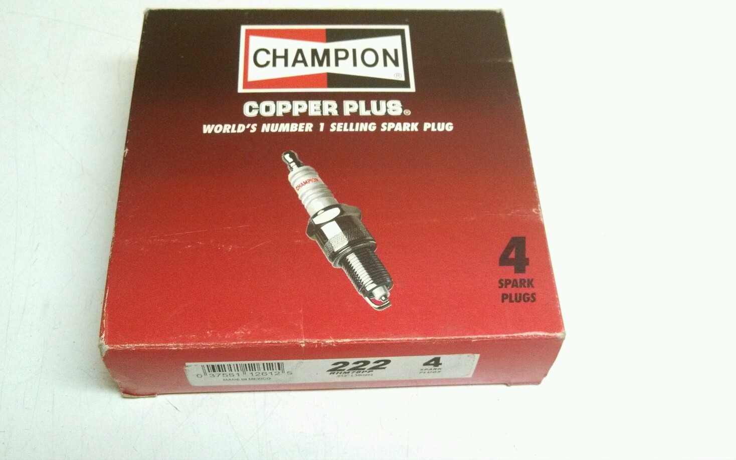 1 Peice- Rhm78pp Champion Spark Plugs  222