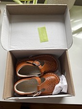 L  Amour Style 766 Joy Classic Leather T-Strap Mary Jane Size 5T NEW