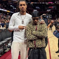 USED TRAVIS SCOTT WEARS KAPITAL LEOPARD PRINT FLEECE JACKET VERYGOOD