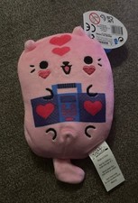 Cats vs Pickles 4  bean size Fuschia Lloyd