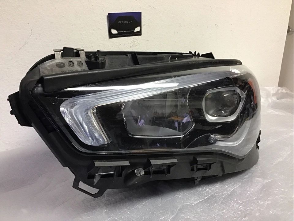 2020-2022 MERCEDES BENZ CLA250 LEFT HEADLIGHT OEM - Image 4 of 4