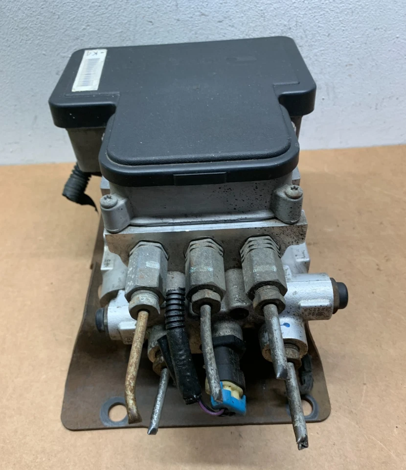 Conjunto de unidad de bomba de freno antibloqueo OBS Chevy GMC CK1500 1995-1999 camioneta SUV Foto 4 de 4