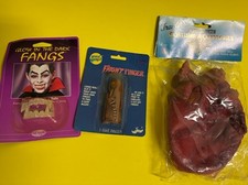 Vtg Halloween Monster Kit Fun World Vampire Fangs Imagineering Rubber HEART NOS
