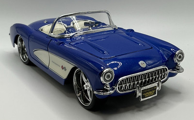 1957 CHEVROLET CORVETTE 1:24 BLUE MAISTO PRO RODZ RARE RARE FIND