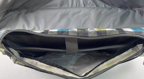 LL Bean Messenger Laptop Bag Turquoise Green Plaid Nylon Divided Pockets School - Picture 10 of 10