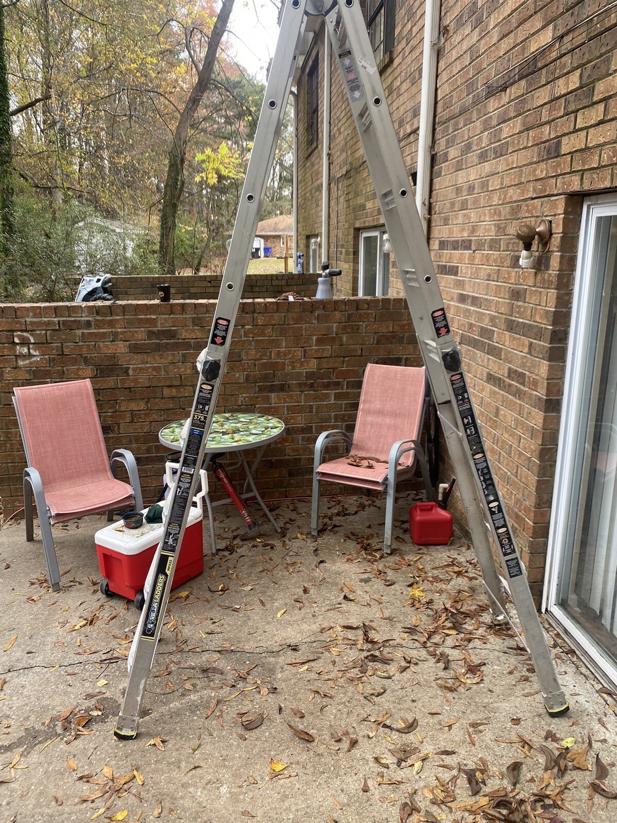 Gorilla Ladder 22 Foot Aluminum Ladder 375 lbs Foldable Good Condition