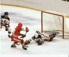 JIM CRAIG 1980 MIRACLE ON ICE GOALIE 8X10 GLOSSY PHOTO PICTURE