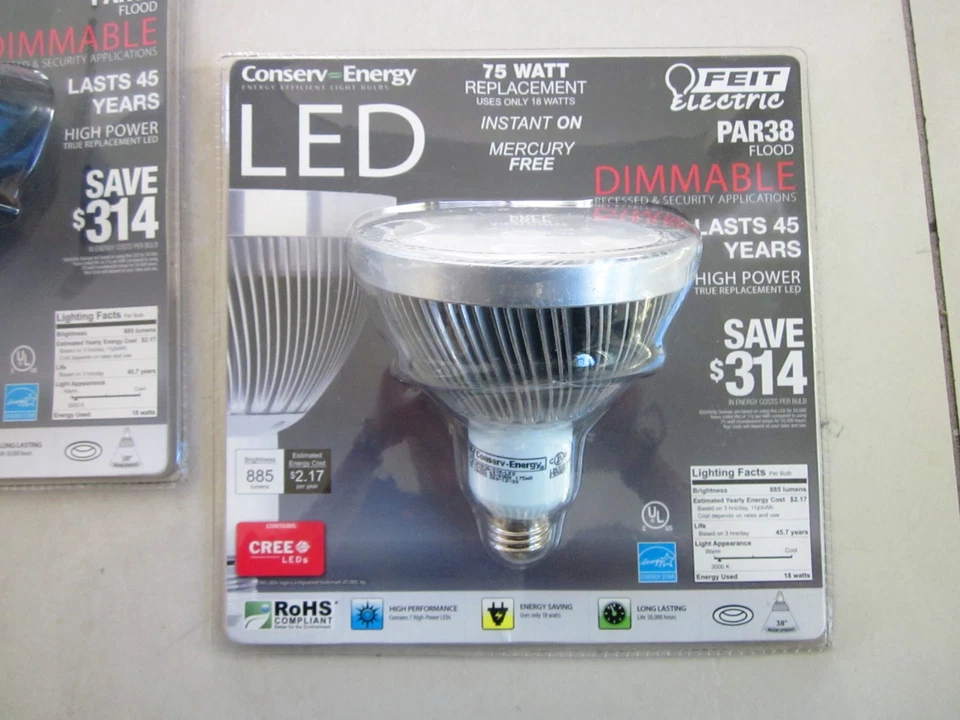 2 Feit Electric PAR38 LED Lightbulb 75 WATT Replacement (Uses 18 WATTS) Dimmable - Image 2 of 4