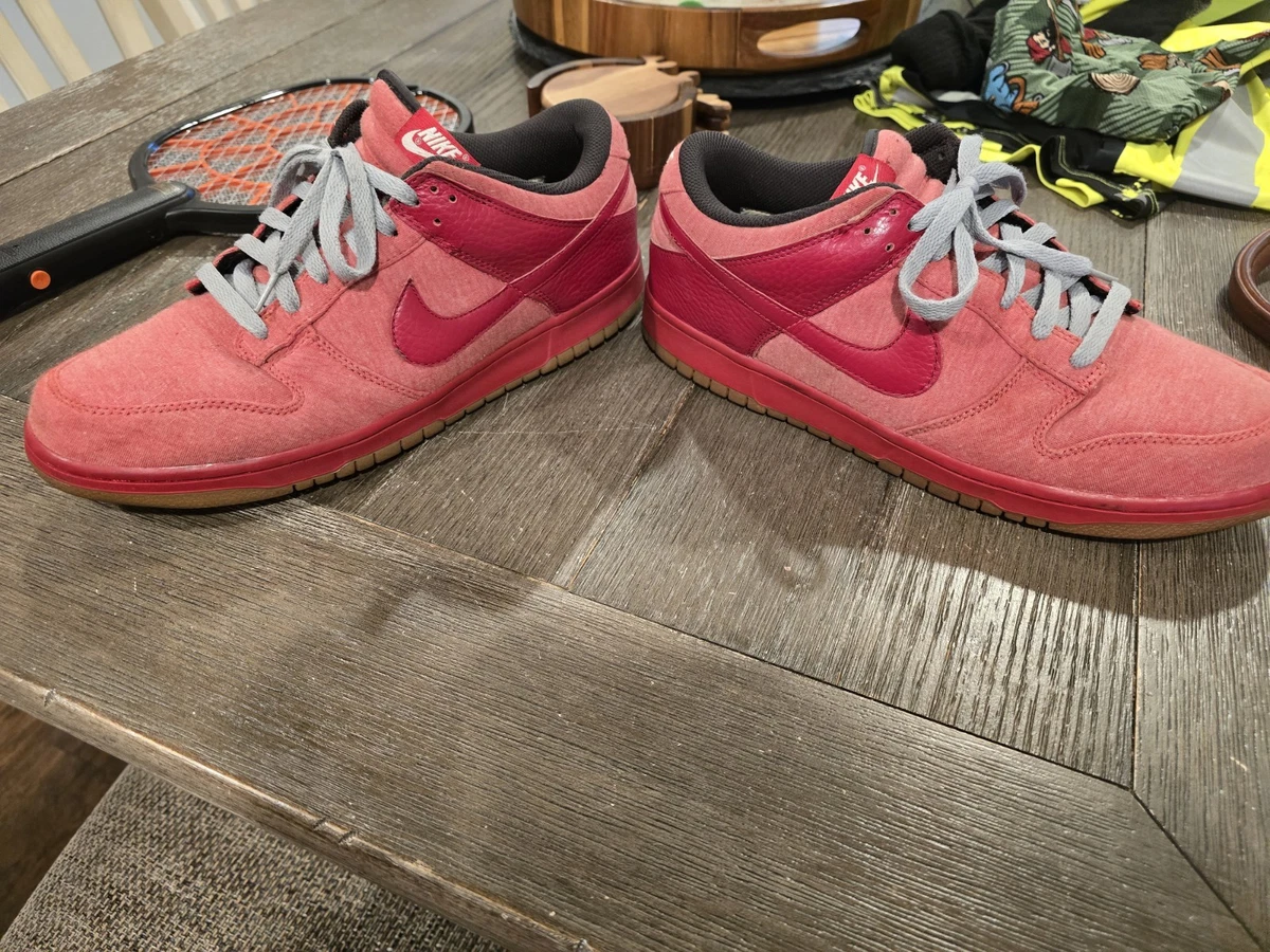 Preços baixos em Nike Dunk Low Varsity Red | eBay