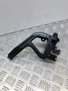 BMW 5 F10 Kotflügelhalter vorne links 2.00 Diesel 135kw 2011 22993762