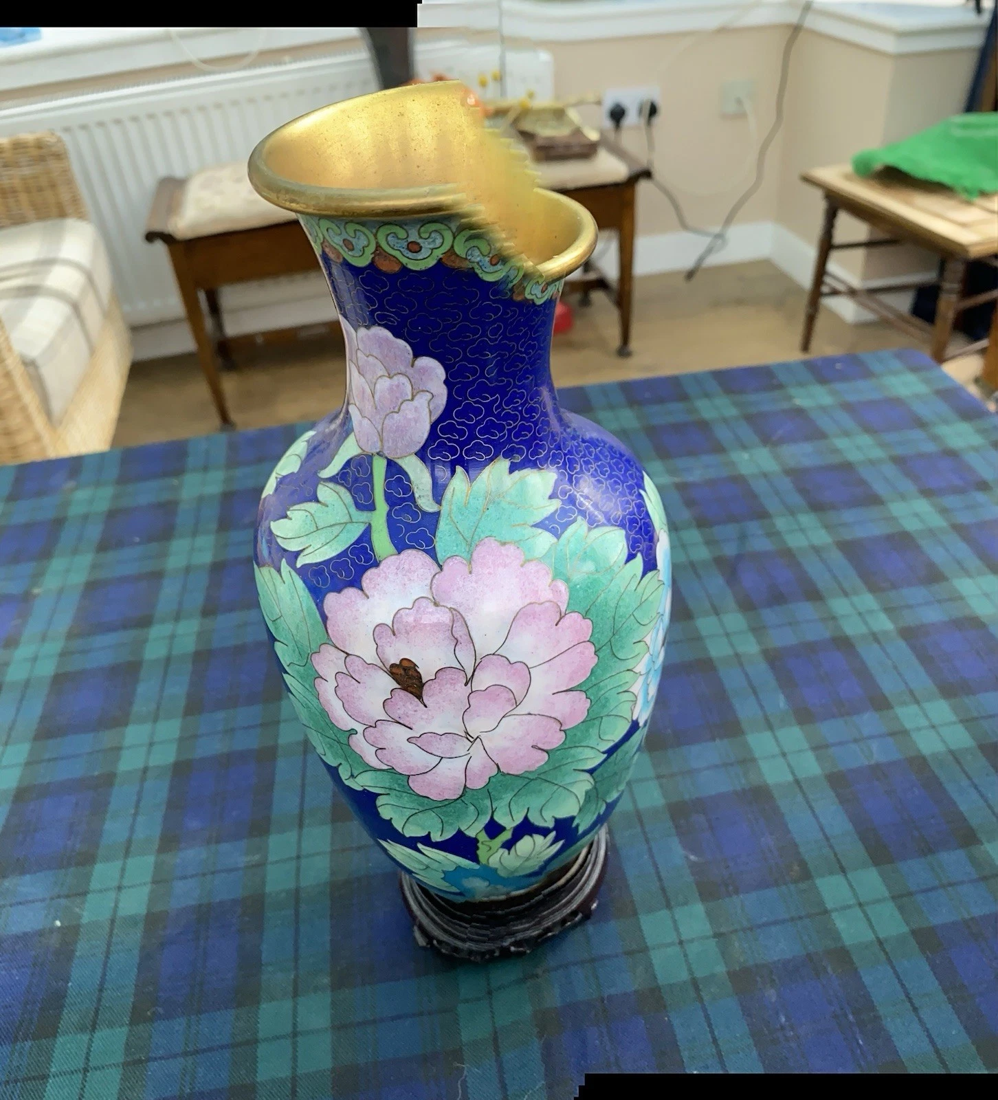 Flower And Bird Design Closonne Vase