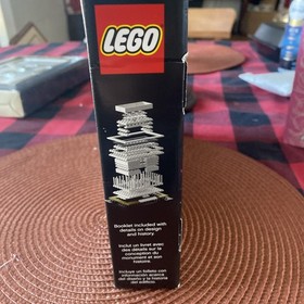 Lego Architecture Lincoln Memorial.. 21022 .. New