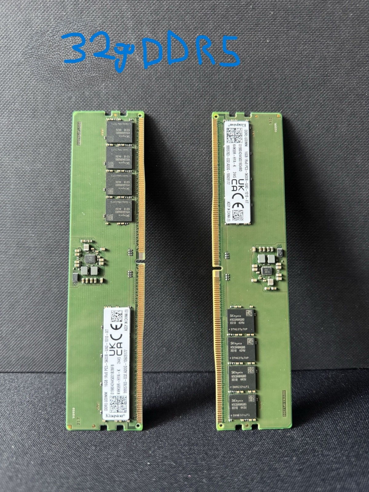 RAM DDR5 32Go Kingston 5600MHz CL46 Kit de Mise à Niveau pour PC de Montage Vidéo