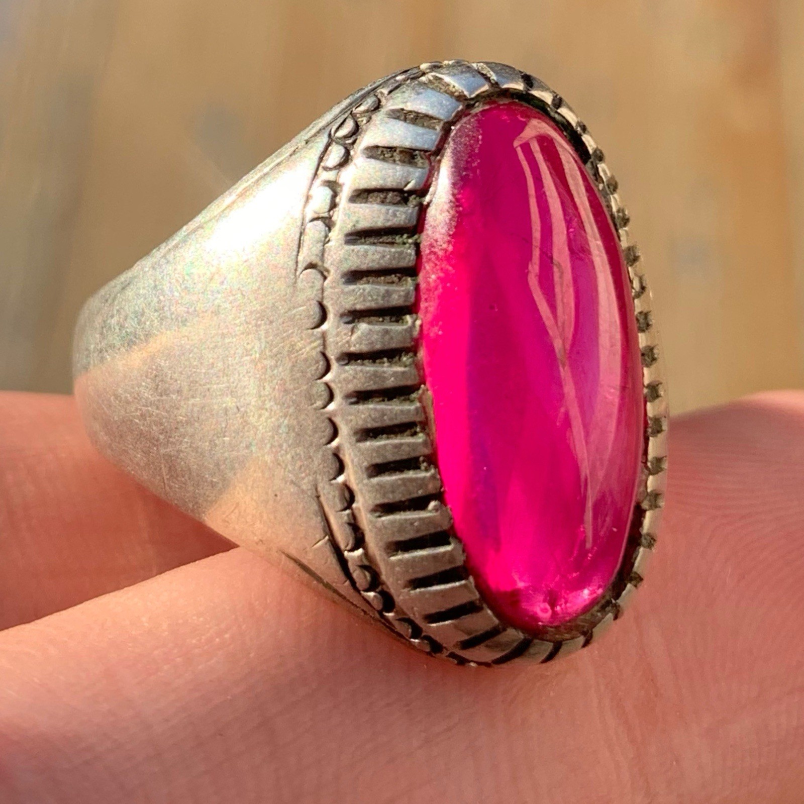 Beautiful Vintage Solid Silver Ring Stunning Pink… - image 1