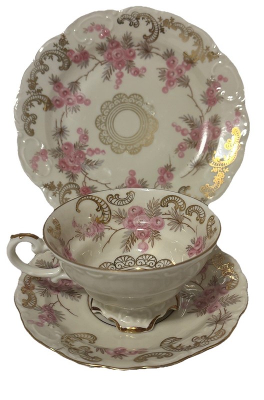 Mitterteich Bavaria Cup, Saucer, and dessert plate 