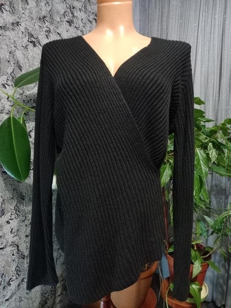 Women By Far Sweater Black 40 / L / 48