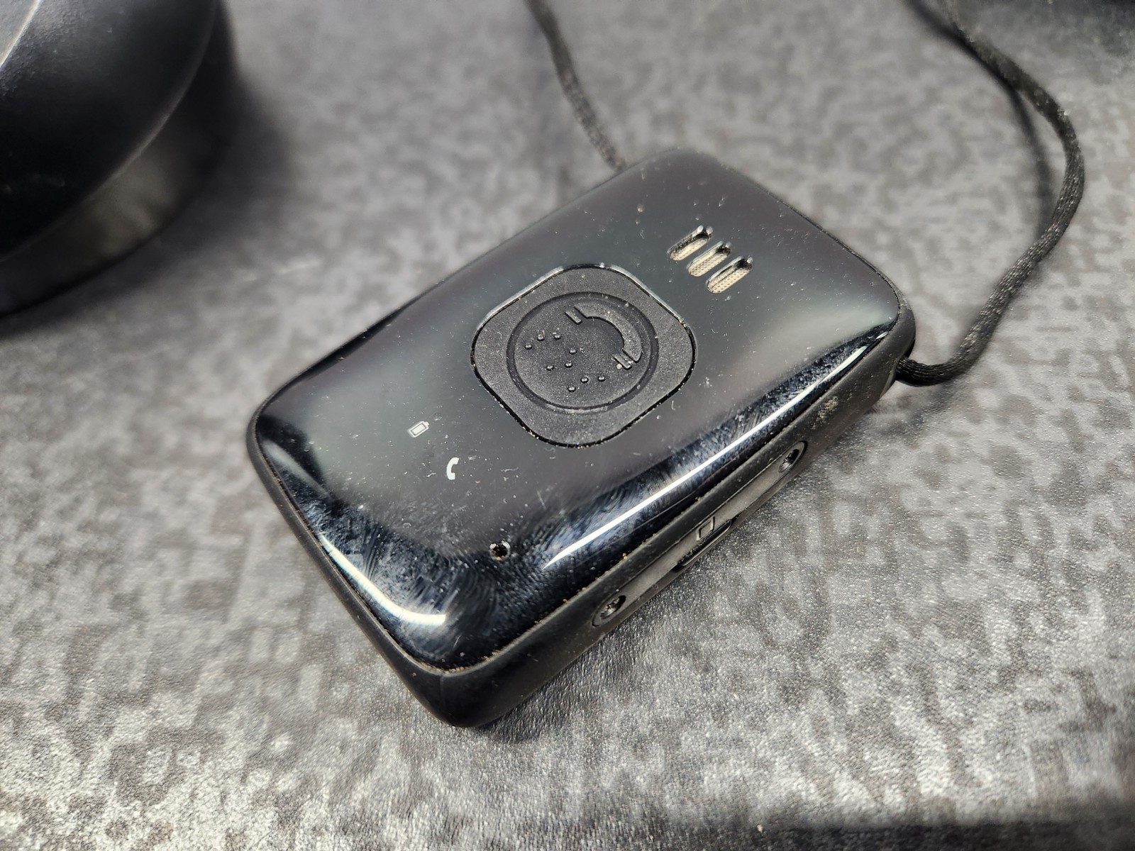 Belle ME056Z Medical Emergency Alert System Pendant Mobile Button With Charger