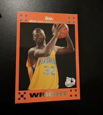 Topps 2007-08 Topps Julian Wright Rookie #13 New Orleans Hornets Card. rookie card picture