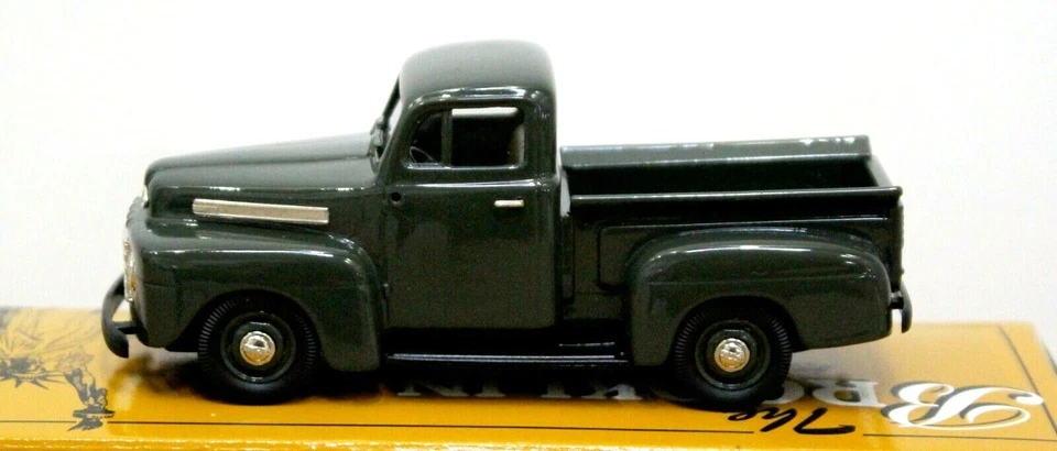 Camioneta Ford F-1 Brooklin BRK 76 1948 1:43 verde oliva como nueva/caja 2000 Foto 3 de 4