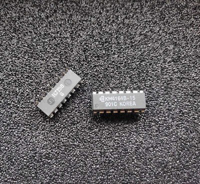 4 Stück/pcs - KM4164B-15 SAMSUNG DIP16 D-RAM 64Kx1 Bit Dynamic RAM KM4164B15 SEC