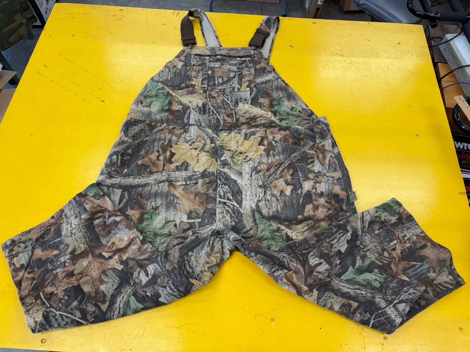Vintage Walls Outdoors Advantage Timber Camo Bib Overalls Size 2XL 50/32