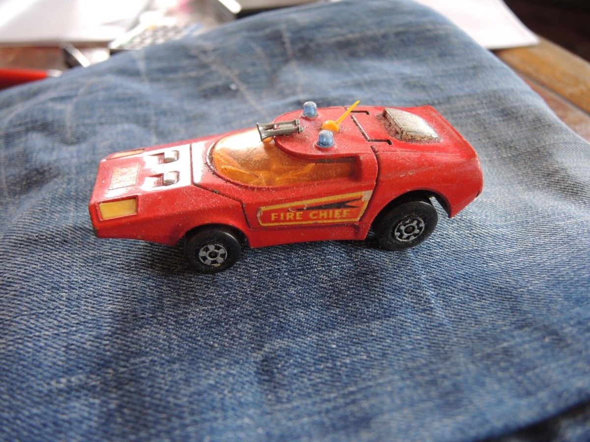 Matchbox #28 Traktor Mit Schaufel – Sammlerstück Aus Der 100er Straßenarbeits-Serie