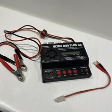 Graupner 6416.67 Ultra Duo Plus 30 Unità di bilanciamento caricabatterie - Qualità 12 V