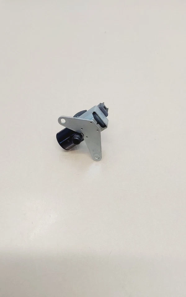 Electroválvula de vacío de acelerador Honda Insight 2014 OEM Foto 2 de 4