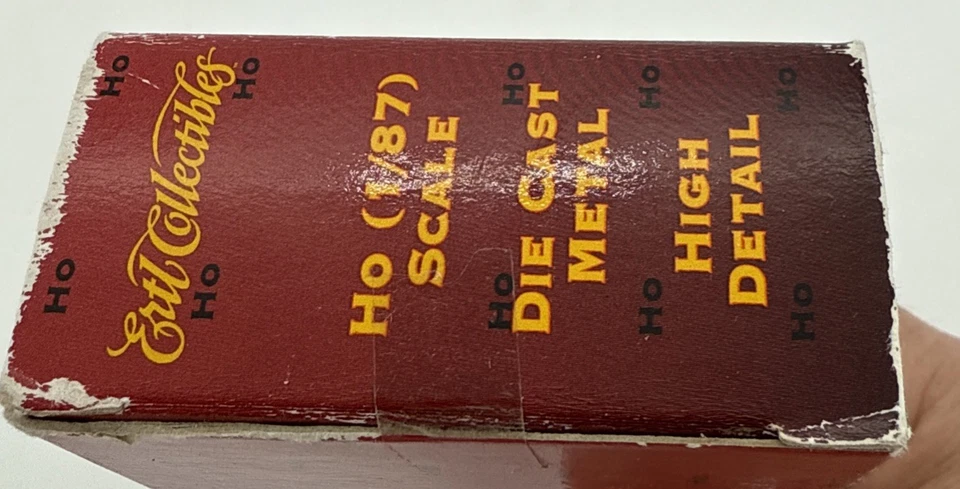 ERTL 4517 1948 Railway Express Agency PETERBILT WITH VAN TRAILER 1:87 SCALE New - Image 3 of 4