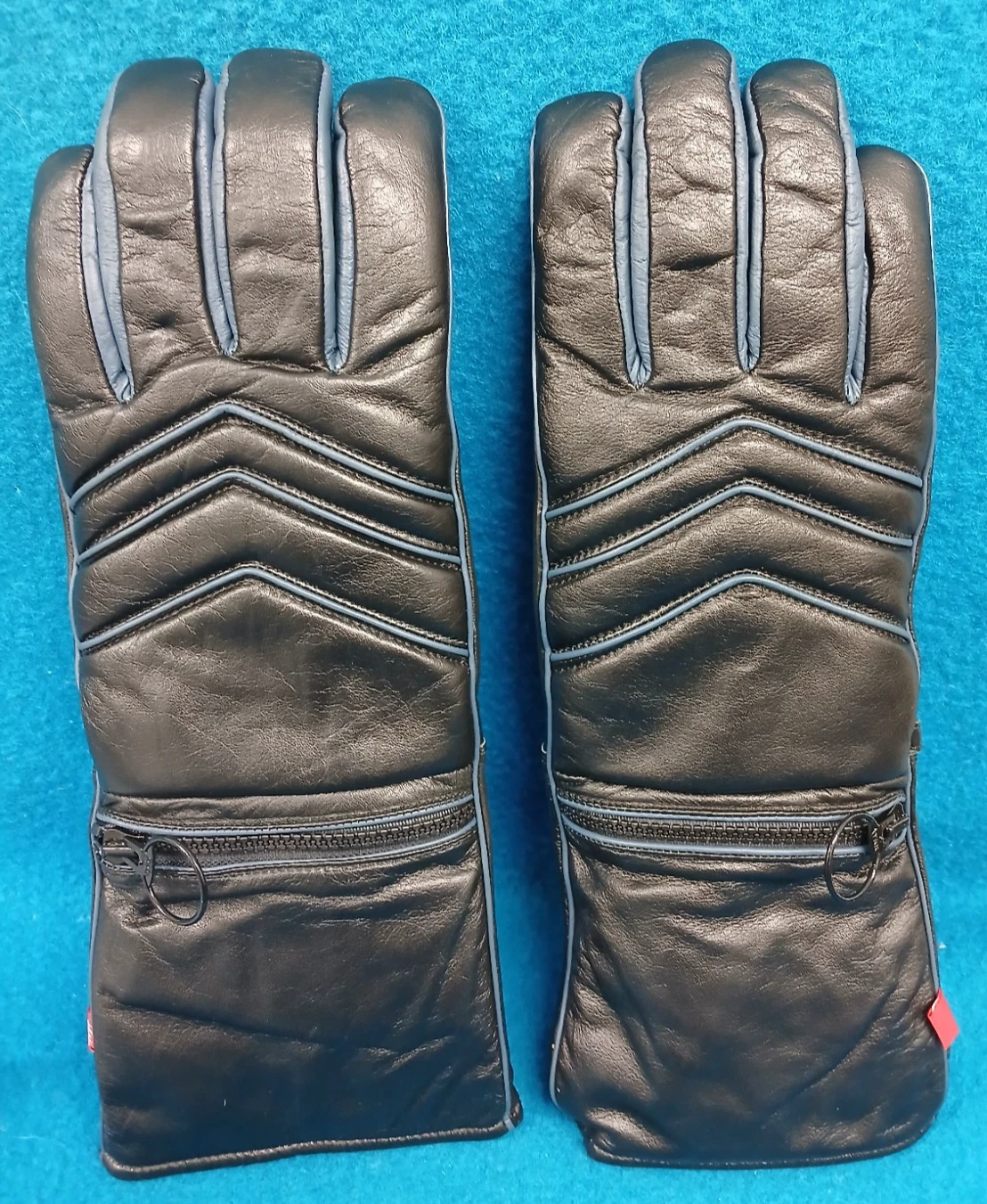KETT Large Black Motorcycle Cowhide Leather Gloves + Waterproof Covers. BNWOT.