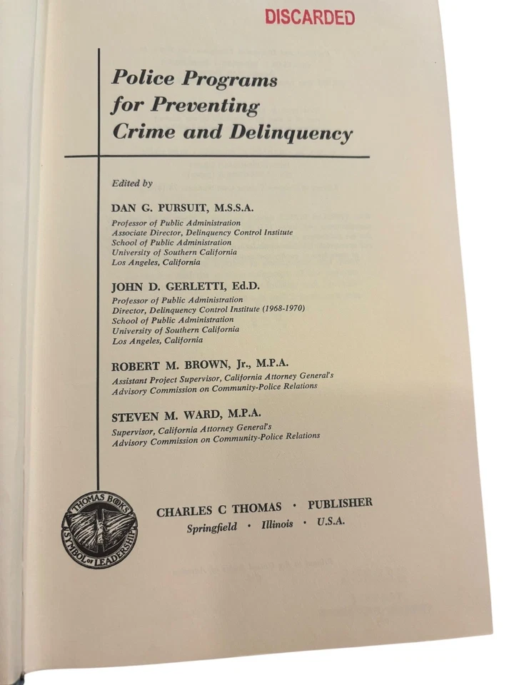 Police Programs for Preventing Crime and Delinquency Pursuit 1972 Charles C Foto 3 de 4