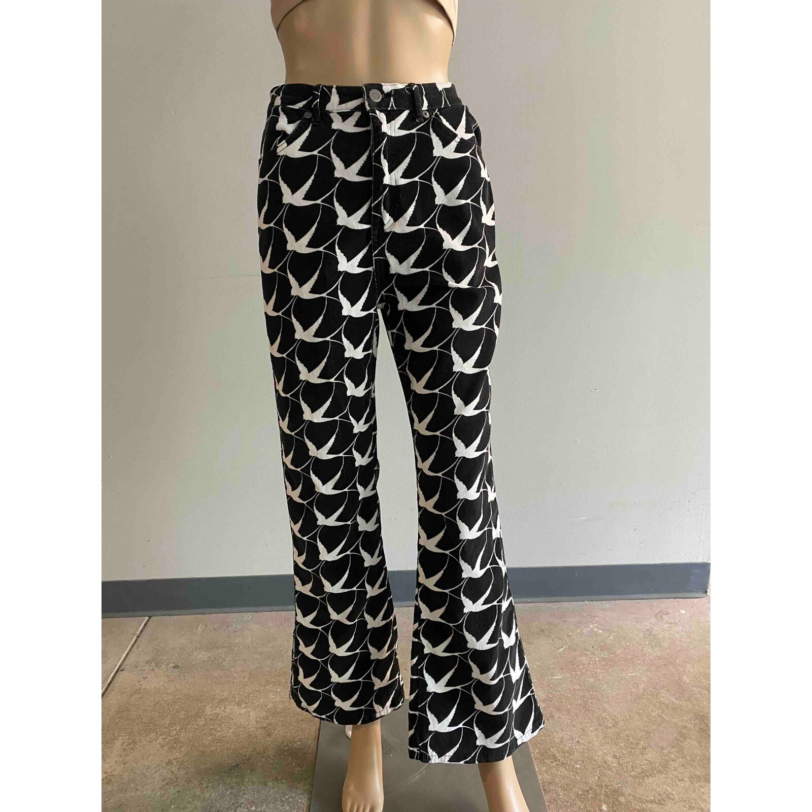 FILA Jeans RVCA Camille Rowe stampa uccellino gamba svasata vita alta nero bianco 26