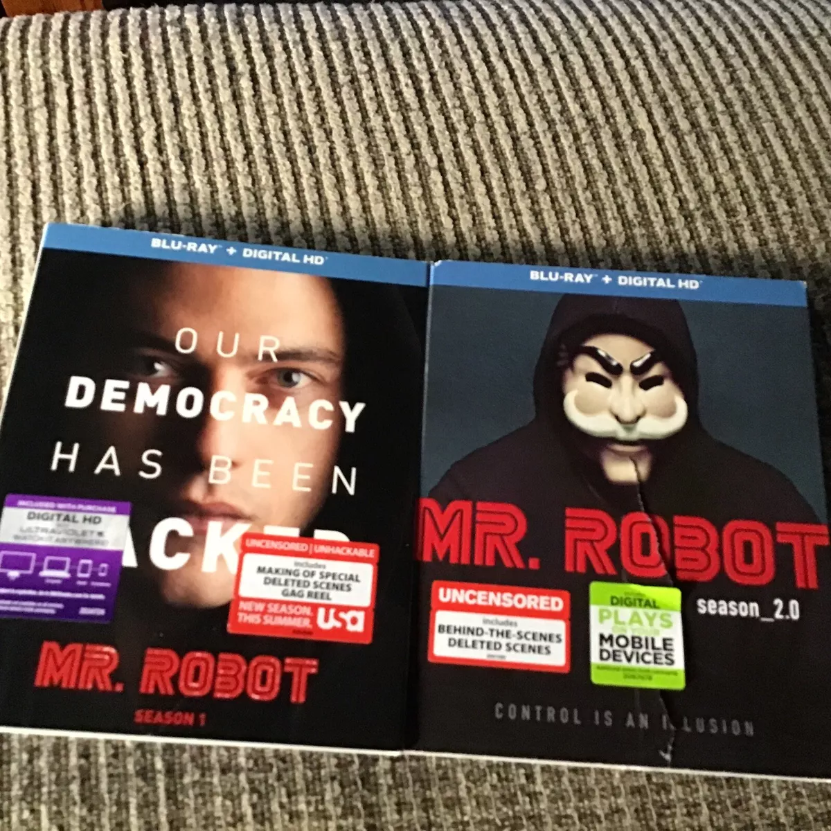  Mr. Robot: Season 2 [DVD] : Rami Malek, Christian Slater:  Movies & TV