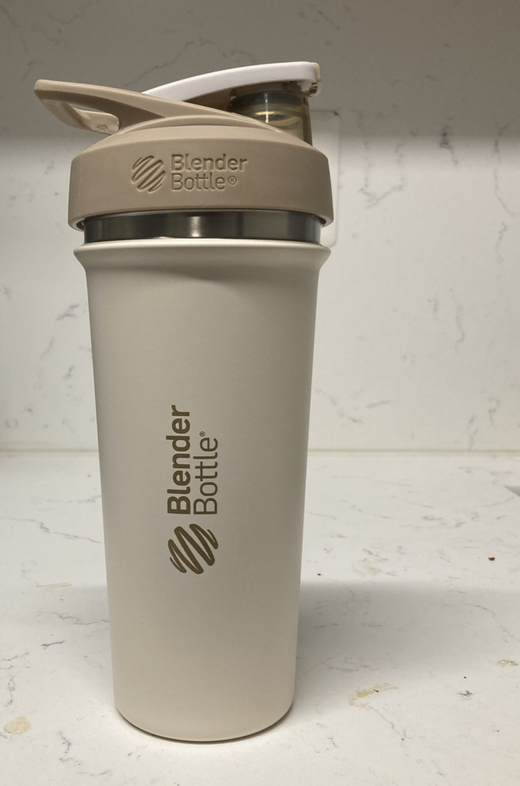 20 oz Stainless Steel Blender Bottle (tan). New, with shaker