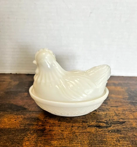 VTG Hazel Atlas White Milk Glass Hen on Nest Dish Spring Easter Farmhouse 4"