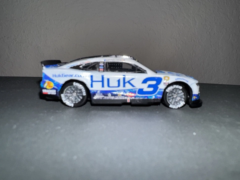 Austin Dillon 2023 Huk Fishing Custom 1:64 Camaro Diecast - Image 4 of 4